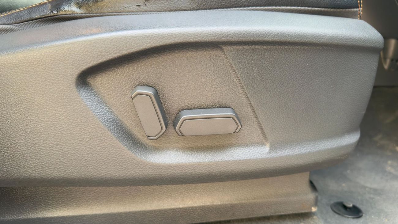 Ford Ranger F-150 RAPTOR KIT INSTALLED | RHD | 2.0L DIESEL ENGINE | AUTOMATIC | 4WD | REAR VIEW CAMERA | 2018 |