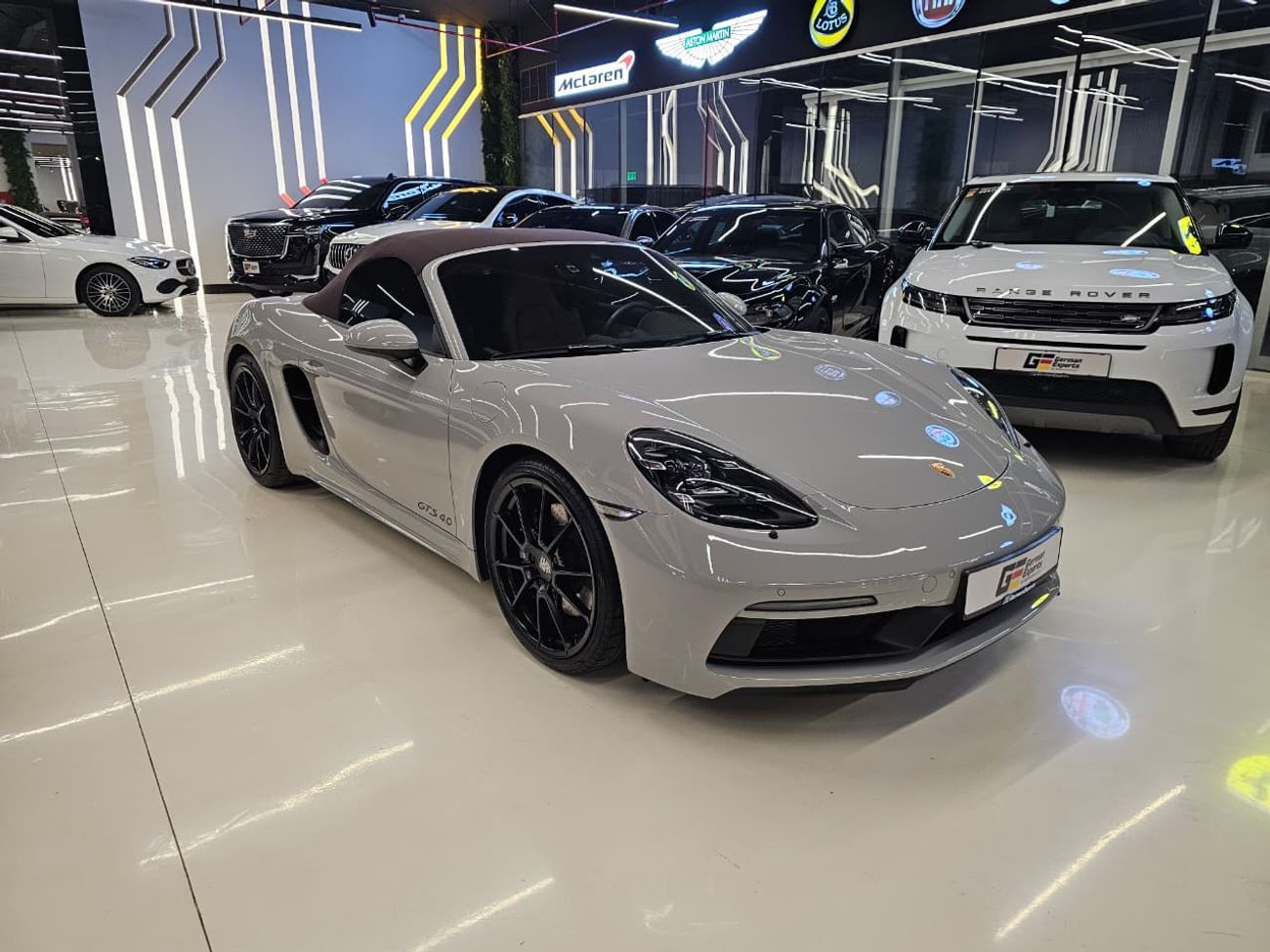 Porsche 718 Boxster Spyder 4.0L (414 HP) A/T 2022 Boxster GTS 718 Spyder 2 YEARS WARRANTY UNLIMITED MILEAGE