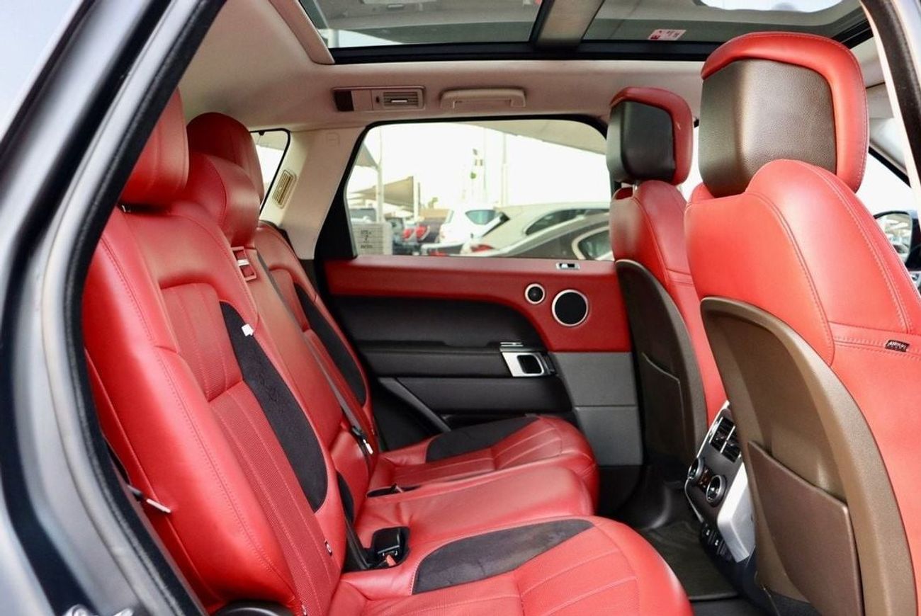 لاند روفر رينج روفر سبورت HSE 3.0L (340 HP) Range Rover Sport / HSE V6 / Full Service History Available / GCC / Free Accident