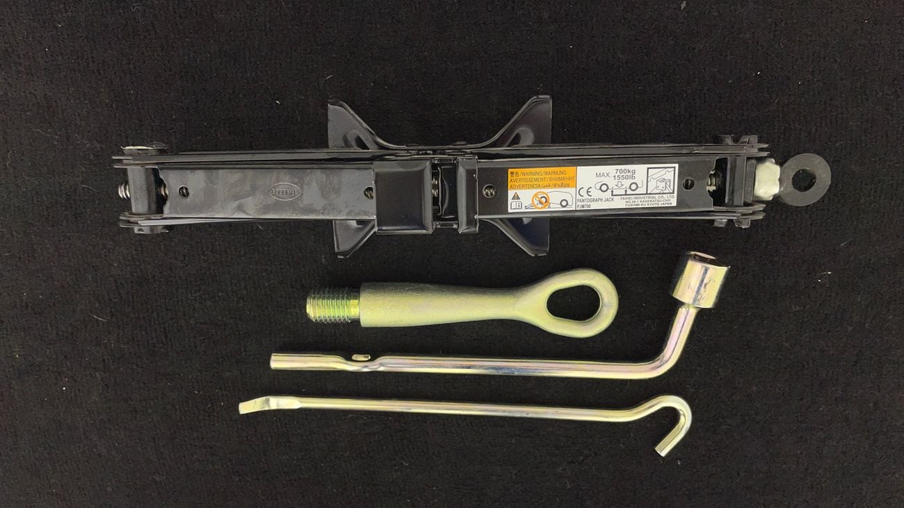 ميتسوبيشي اتراج GLX HIGHLINE 1.2 | بدون دفعة مقدمة | اختبار القيادة في المنزل