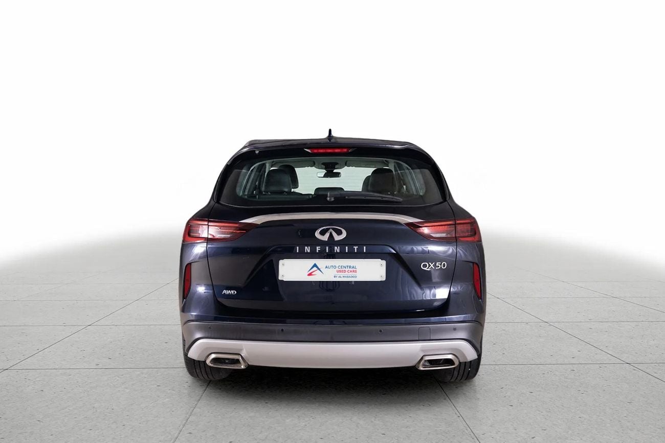 إنفينيتي QX50 LUXE 2.0