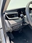 Toyota Camry White-bkack