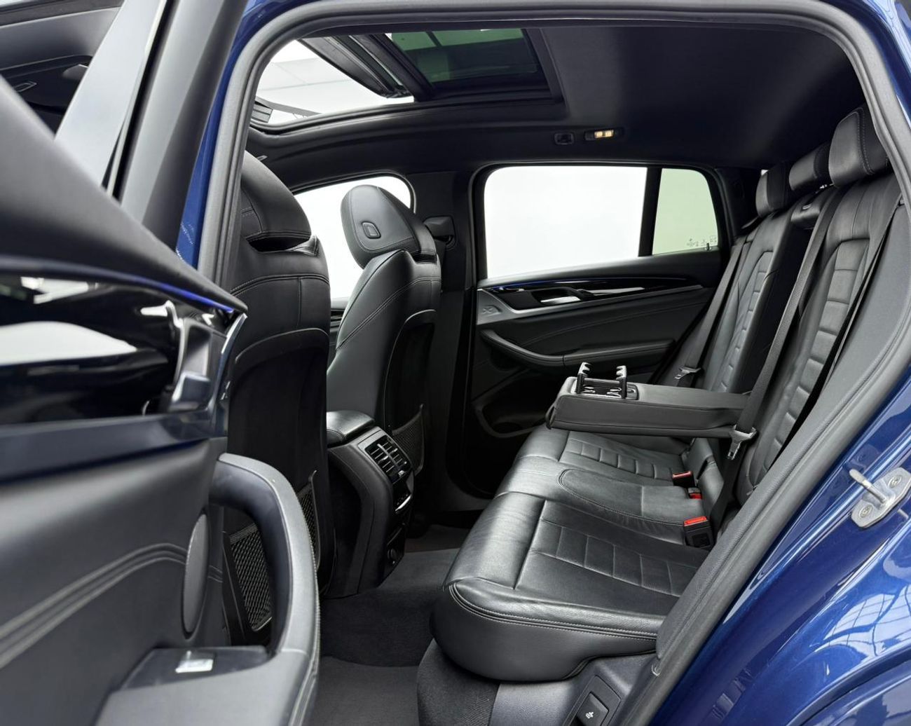 بي أم دبليو X4 xDrive 30i X 3.0L