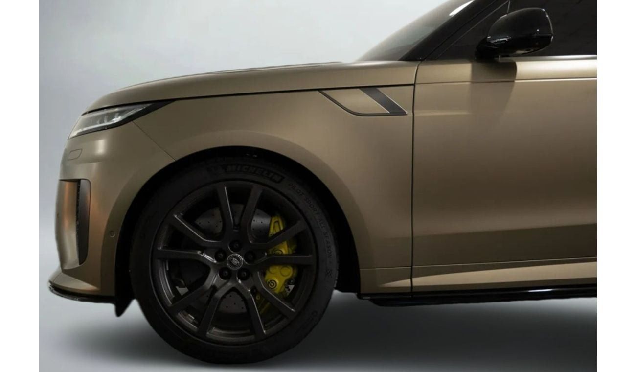 Land Rover Range Rover Sport SV Edition one
