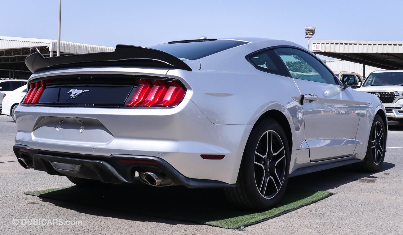 Ford Mustang Eco boost turbo