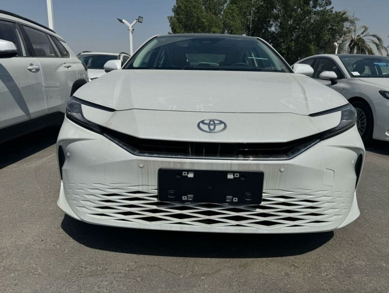 Toyota Camry 2.0L FULL OPTION 2024