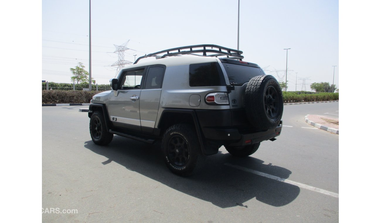 Toyota FJ Cruiser 2012 FULL OPTIONS ORIGINAL PAINTS