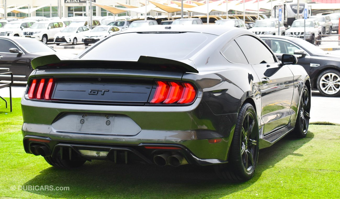 Ford Mustang GT 5.0