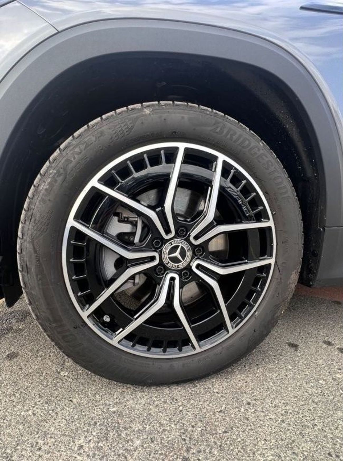 Mercedes-Benz EQB 300 Mercedes-Benz EQB300 4MATIC