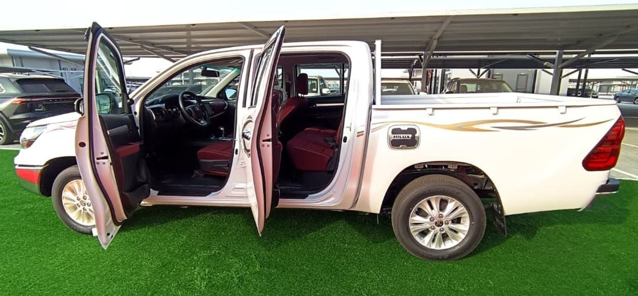 تويوتا هيلوكس DLS 2.7L