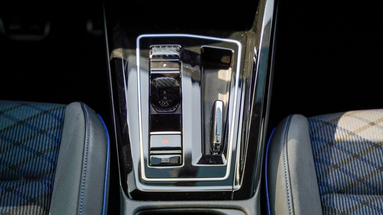 فولكس واجن جولف ار GOLF R GCC