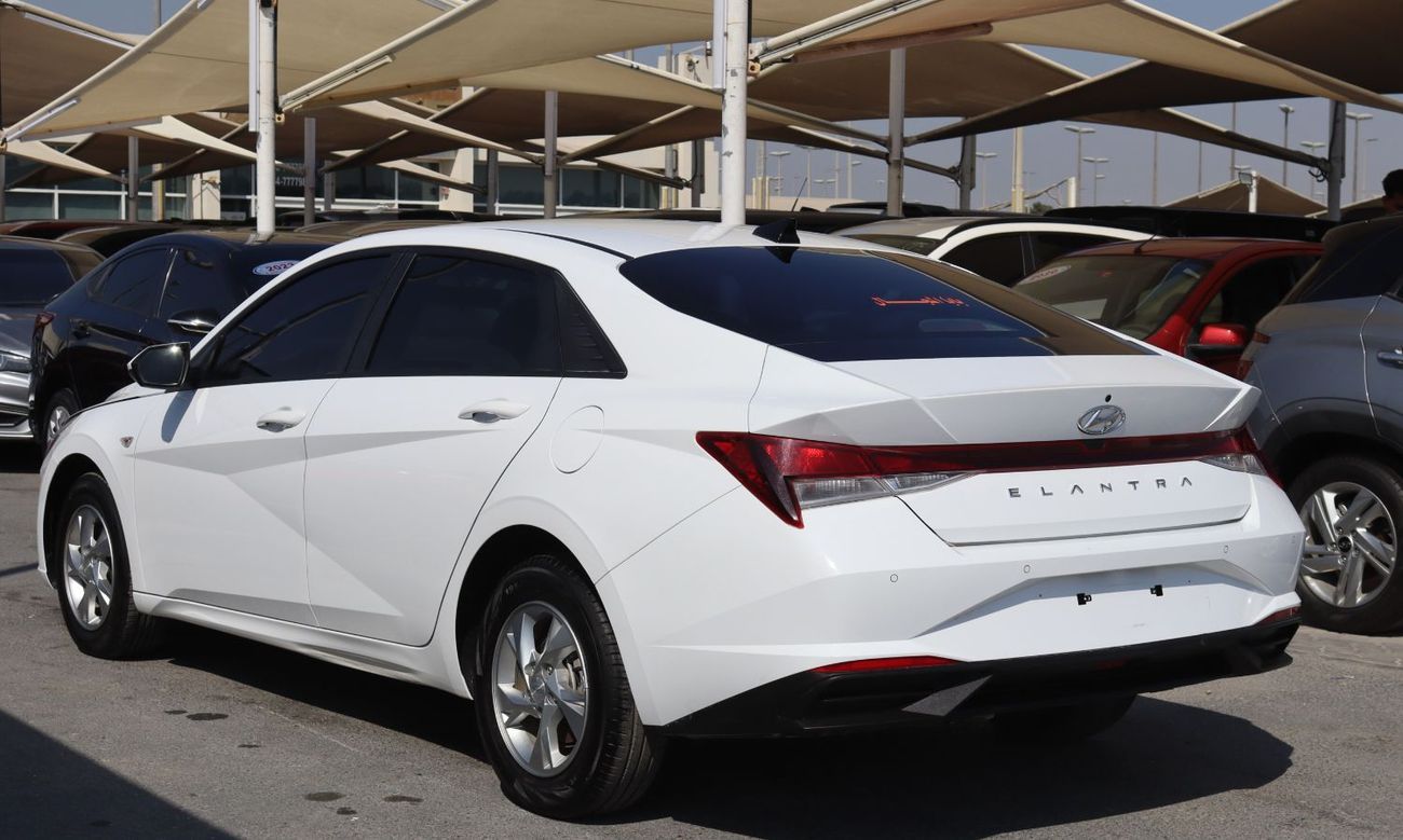 هيونداي إلانترا هيونداى إلنترا -2023- خليجى- بدون حوادث - محرك 1.6L-بحاله ممتازه