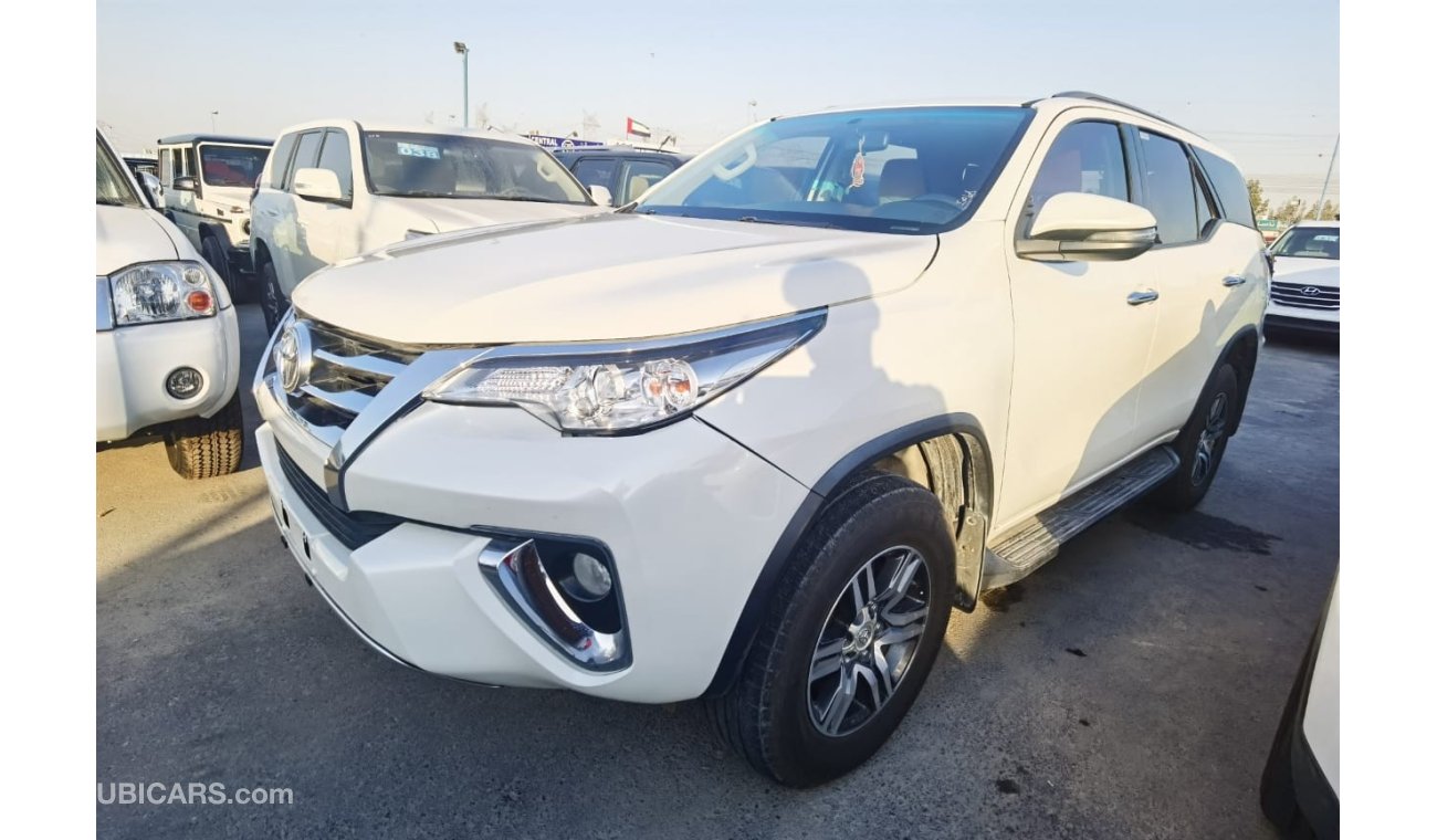 تويوتا فورتونر FORTUNER 2018