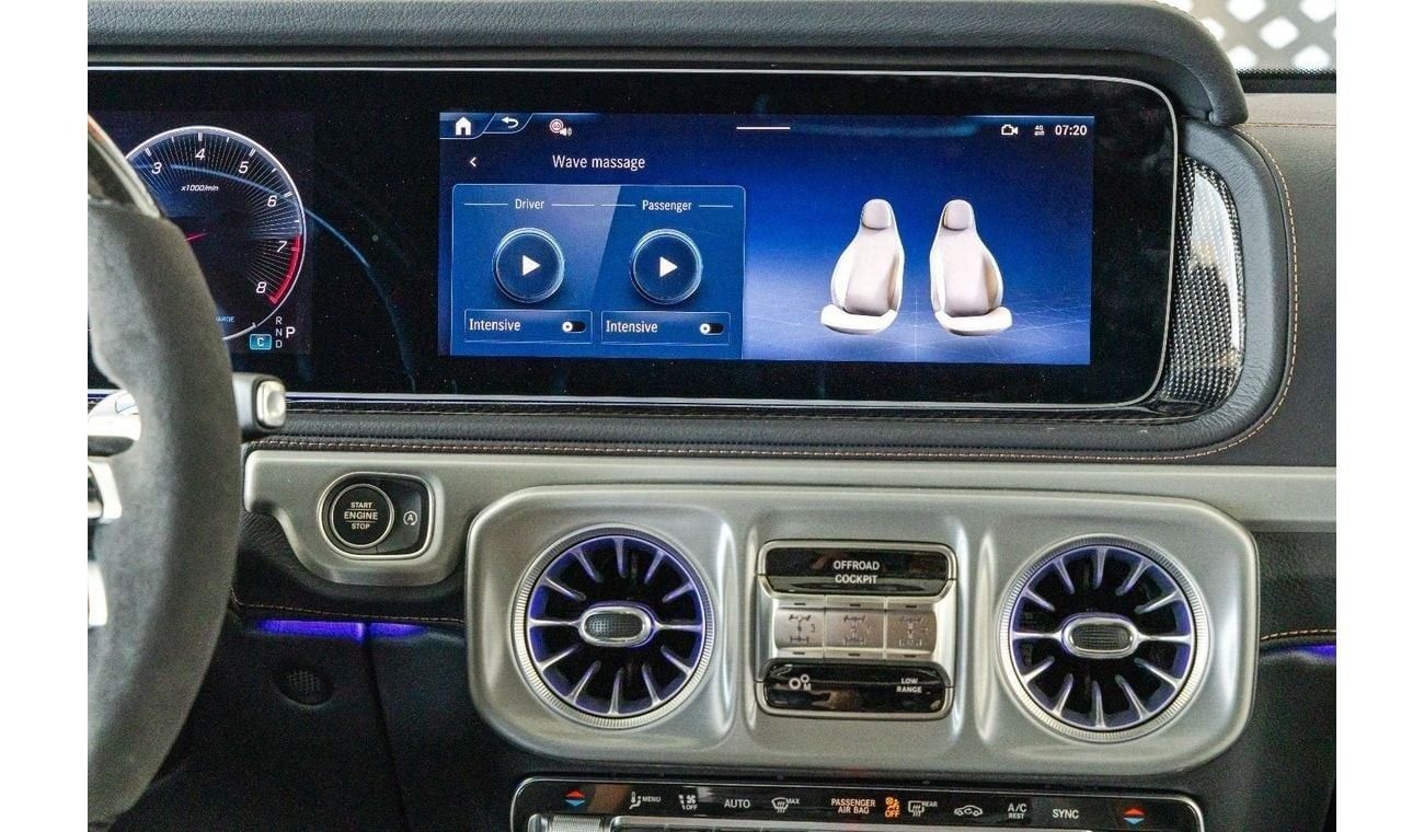 Mercedes-Benz G 63 AMG Mercedes-Benz G 63 AMG - Carbon Fiber - 2025 FaceLift