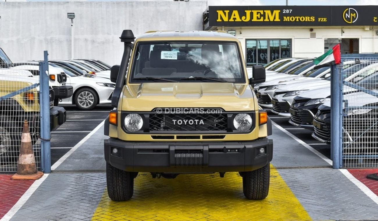 Toyota Land Cruiser Pick Up 4.0L V6 Petrol Double Cabin Auto transmission