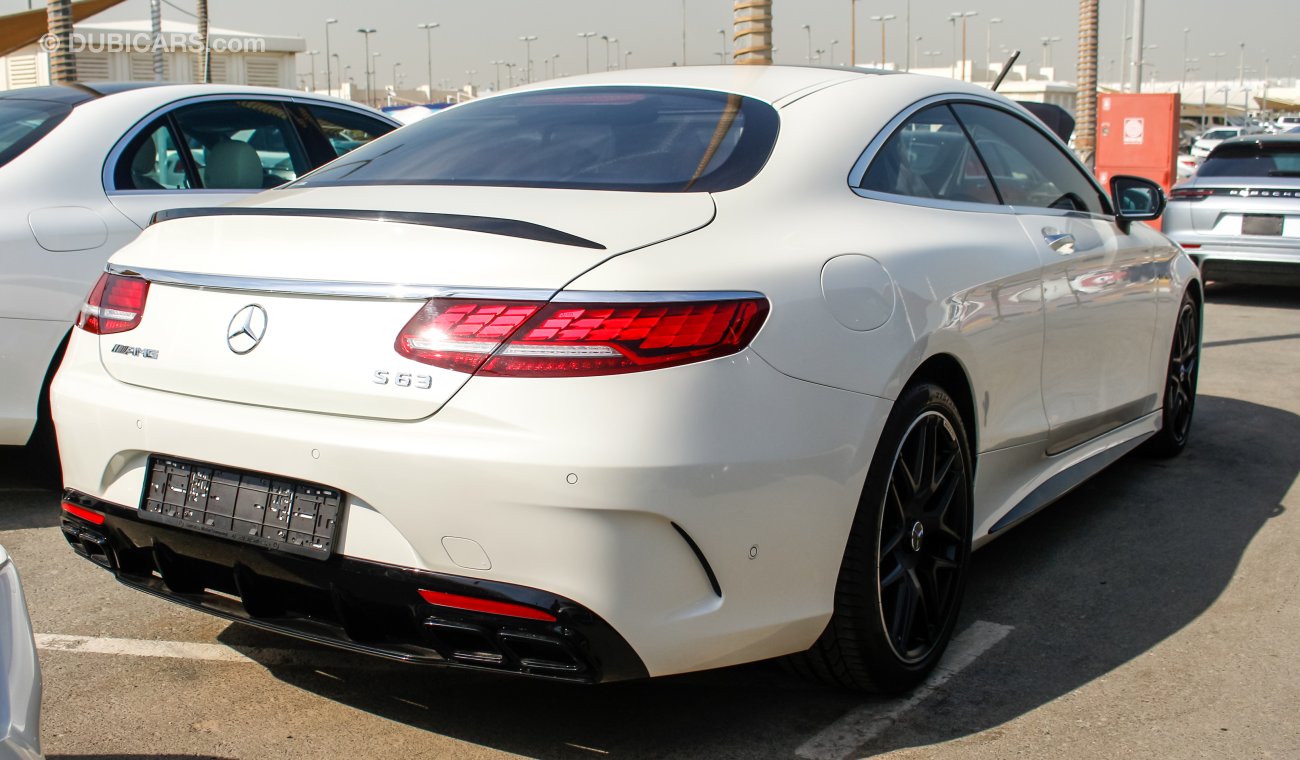 مرسيدس بنز S 500 كوبيه V8 Biturbo 4Matic