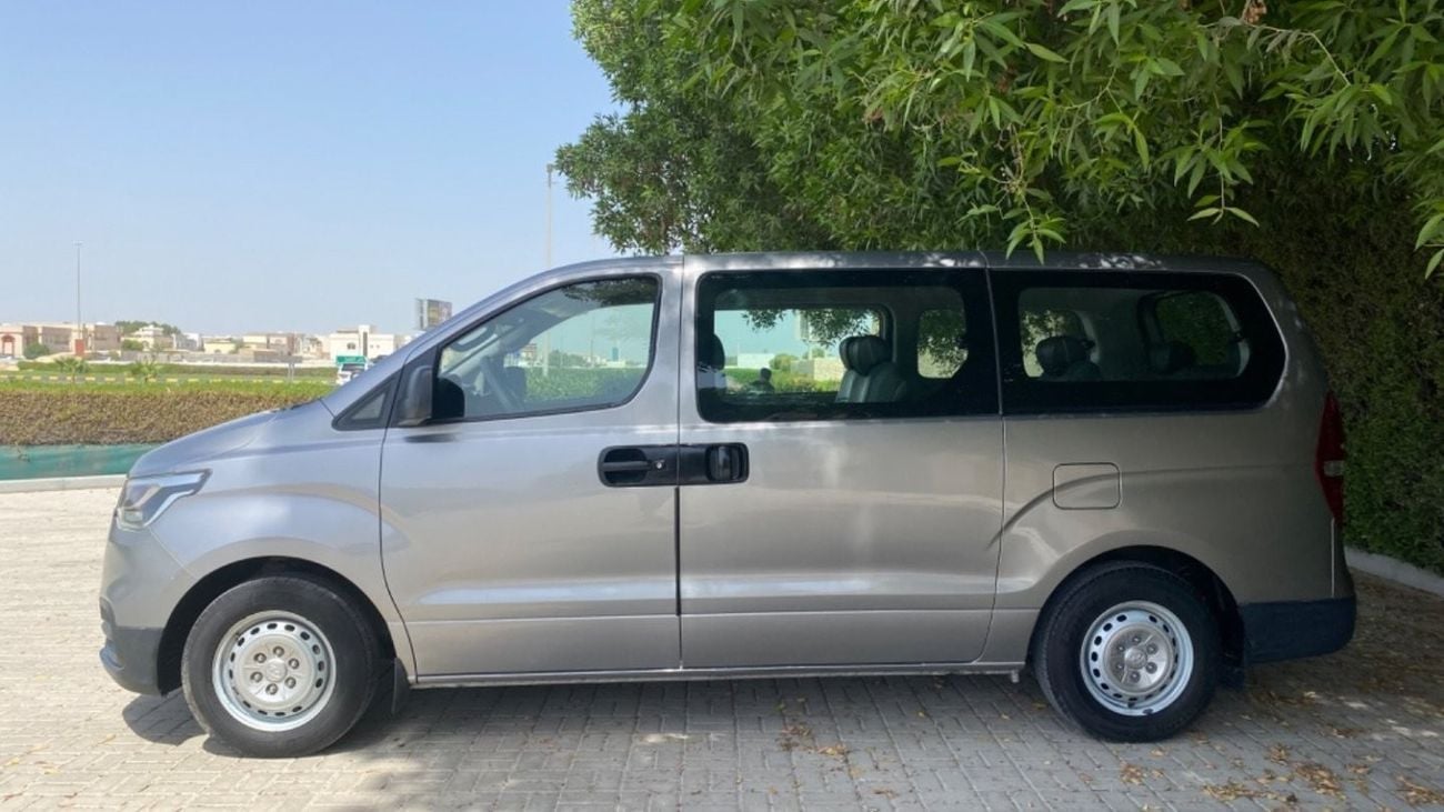 Hyundai H-1 Base ‏خليجي