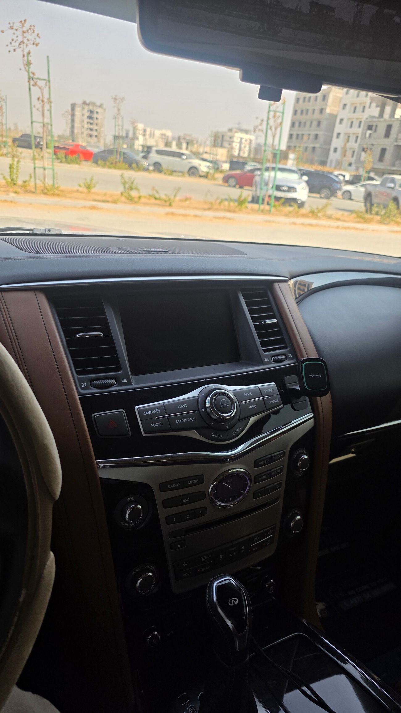 Infiniti QX80 LUXE SENSORY PROACTIVE