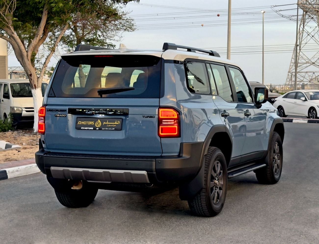 تويوتا برادو 2.4l Turbo Adventure Duo Tone