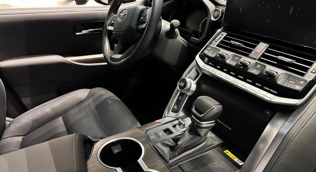 Toyota Land Cruiser VXR