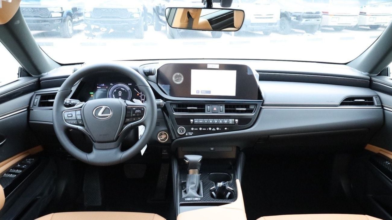 لكزس ES300h PLATINUM