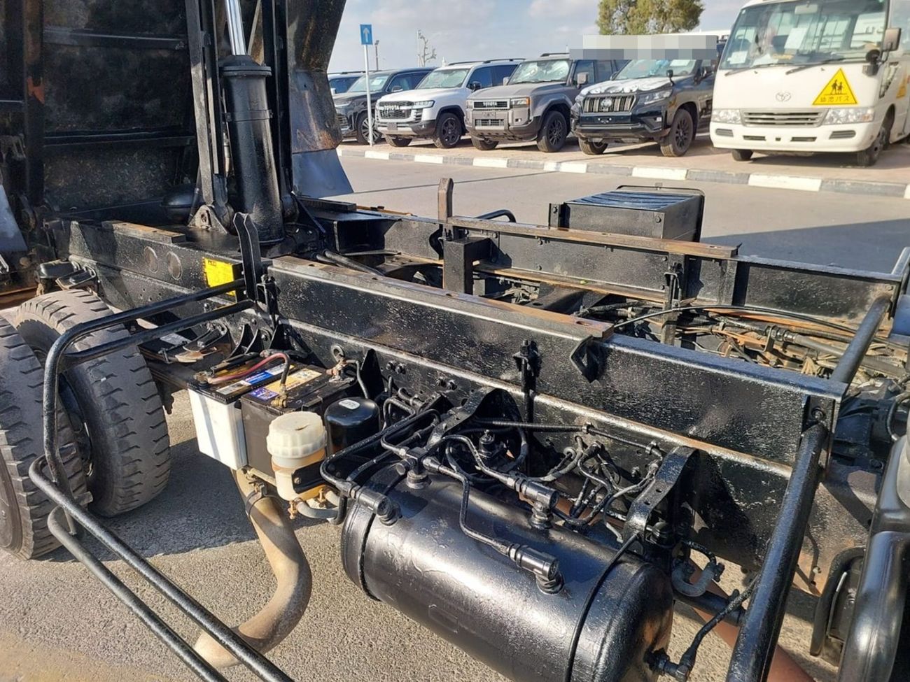 ميتسوبيشي فايتر MITSUBISHI FIGHTER 6D17 TRUCK RHD 1995 MODEL 8.2 L DIESEL MANUAL(PM21127)