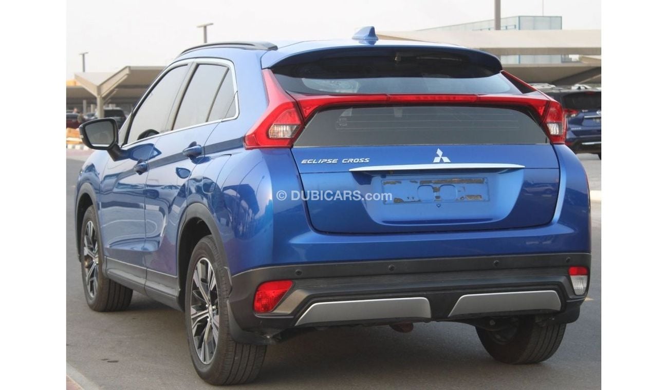 ميتسوبيشي إكلبس كروس متسوبيشي اكلبس كروس 2018 ازرق خليجي بحالة ممتازة بدون حوادث