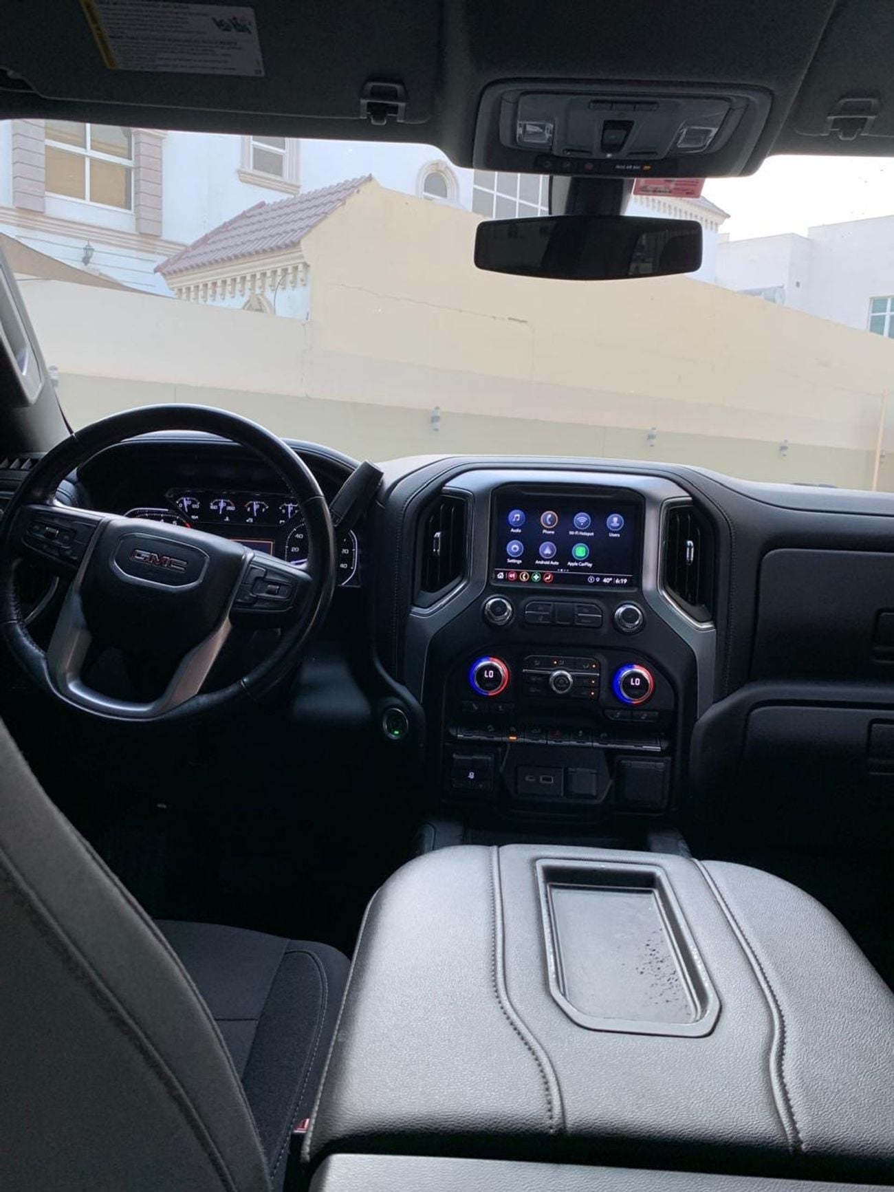 GMC Sierra