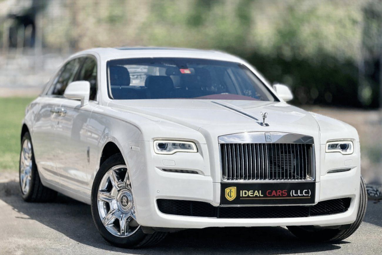 Rolls Royce Ghost Std 6.6L l ROLLS ROYCE GHOST l GCC SPECS l 6.6L W12 l YEAR 2017 l