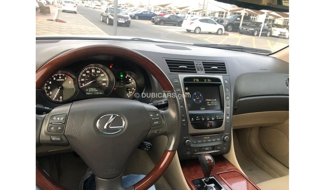 لكزس GS 350 لكزس GS350 موديل 2007 السياره حاله ممتازه من الداخل والخارج كلين تيتل بدون حوادث السياره بدون مشاكل