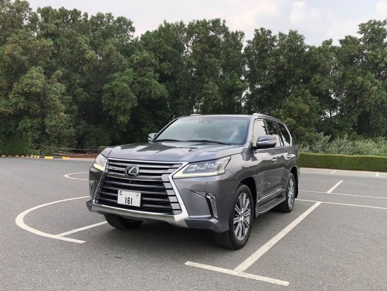 لكزس LX 570 Premier Plus 5.7L