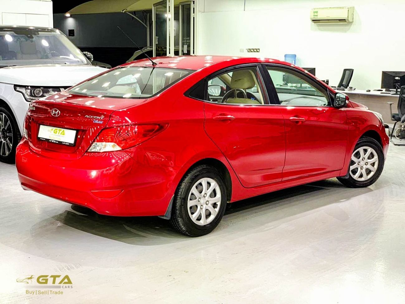 هيونداي أكسنت GL, Warranty, Full Service Records, GCC. Low Kms