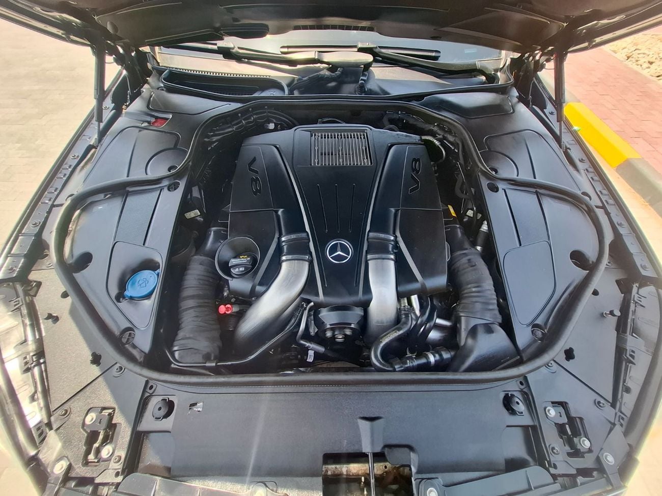 Mercedes-Benz S 500 AMG 4.7L Mercedes-Benz S500 Full option  2014