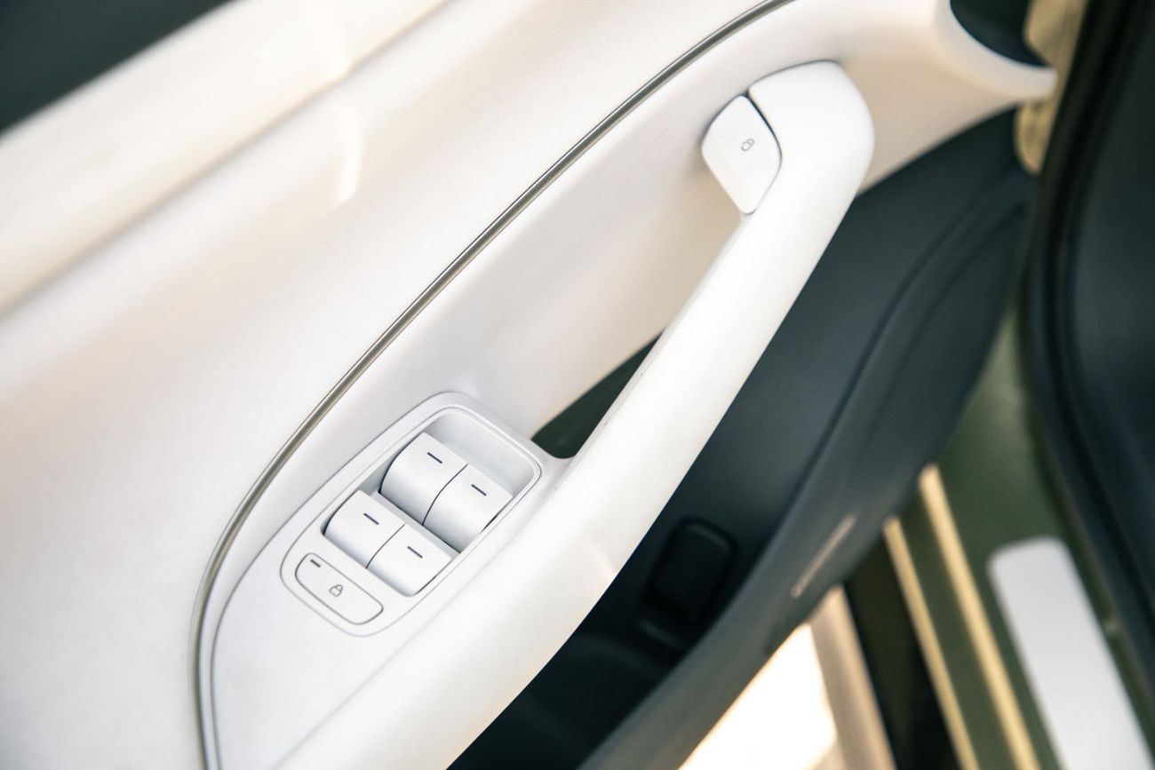 Xiaomi SU7 2024 XIAOMI SU7 PRO - Green inside Grey