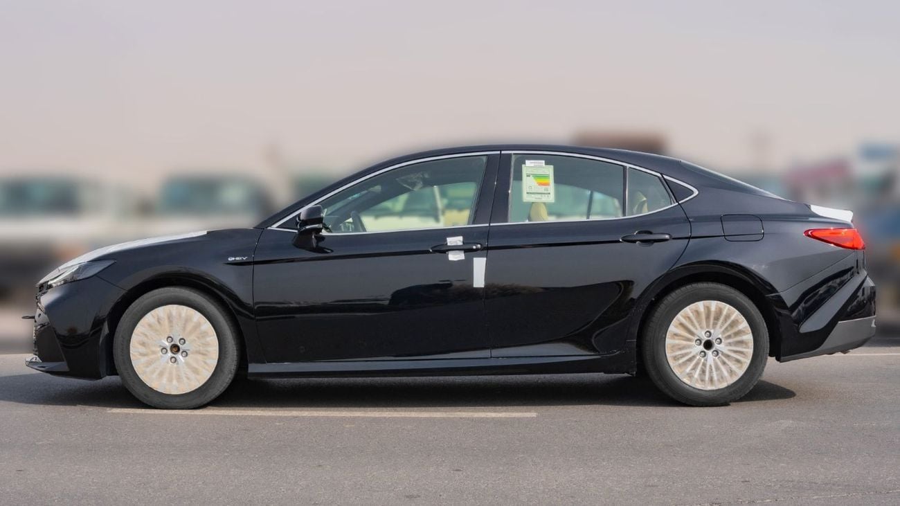 تويوتا كامري 2026 Toyota Camry LE 2.5L AT Hybrid (with Panoramic Sunroof)