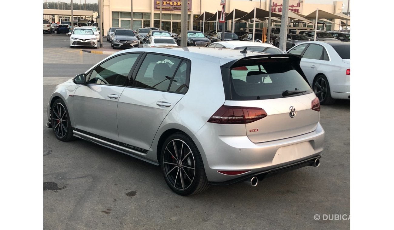 Volkswagen Golf GTI  CLUB SPORT MODEL 2016 GCC car prefect condition full option