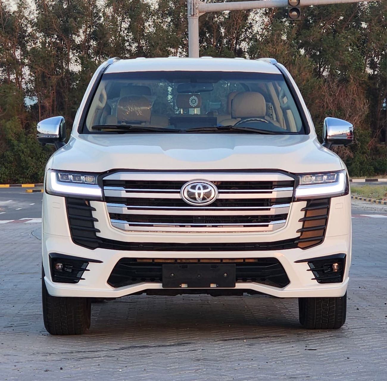 تويوتا لاند كروزر GX.R V6 upgrade 2024