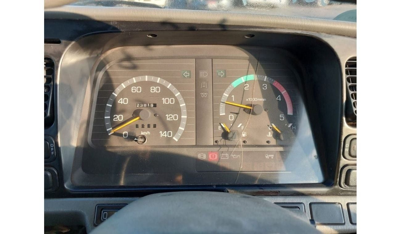 Mitsubishi Fuso Canter MITSUBISHI CANTER TRUCK RHD 1995 MODEL 4.2 L DIESEL MANUAL(PM01439)