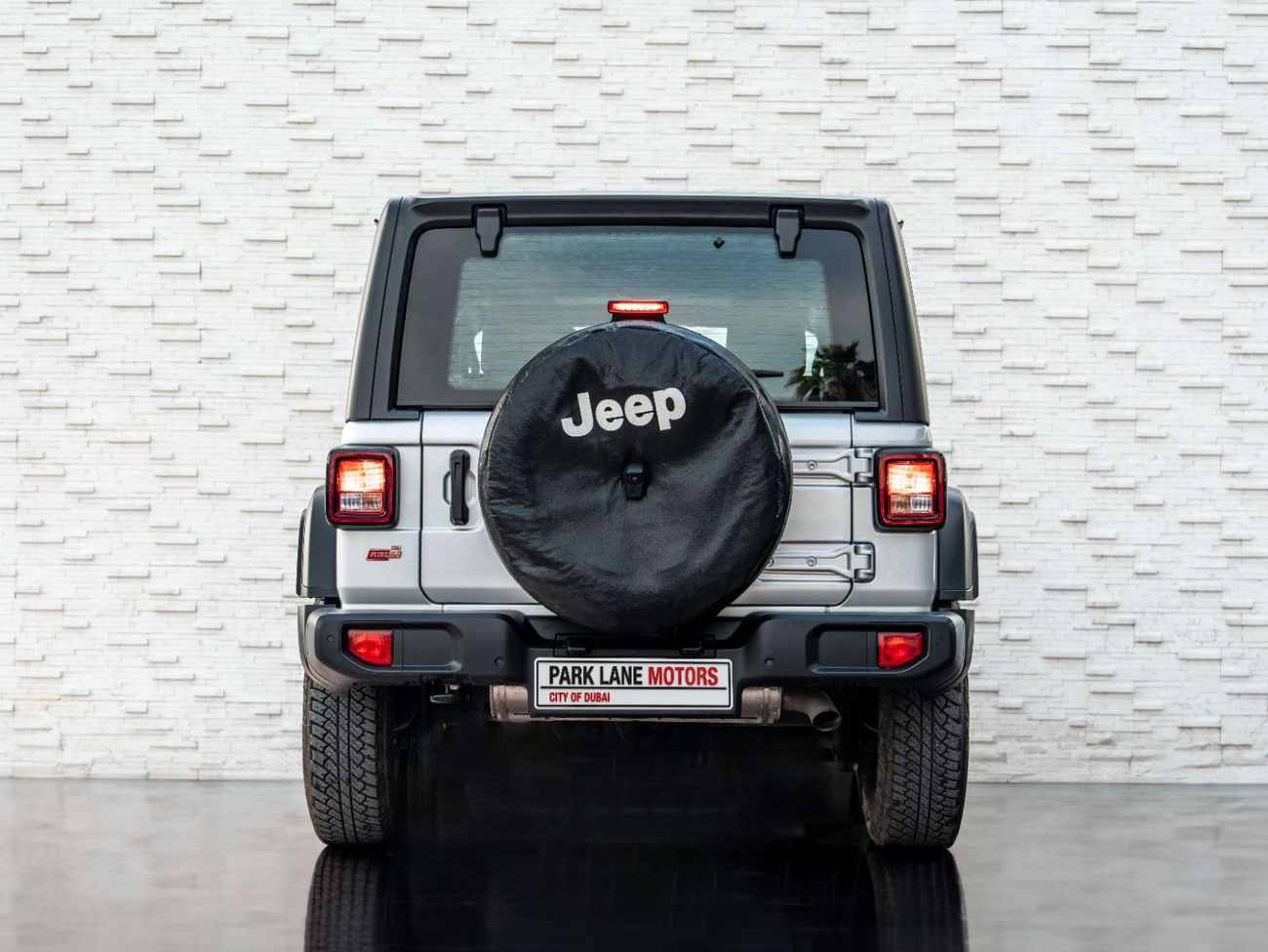Jeep Wrangler Sport 3.6L A/T (4 Seater)