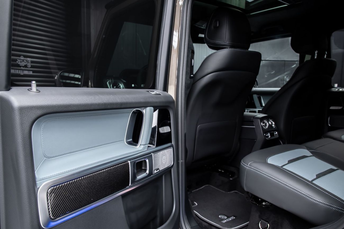 BRABUS 700 - Mercedes-AMG G 63 A22 / 2025 / Carbon trim / BRABUS Widestar Carbon Parts Package I and II