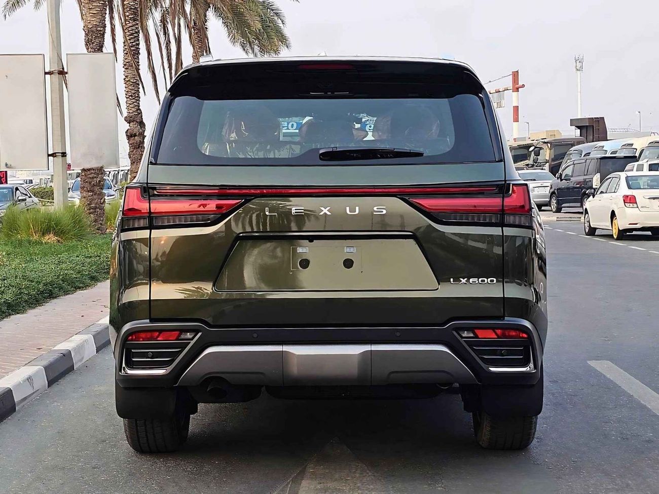 Lexus LX 600 URBAN / FULL OPTION / AT / 3.5L V6 / POWER SEATS & SUNROOF / CODE#LX6U