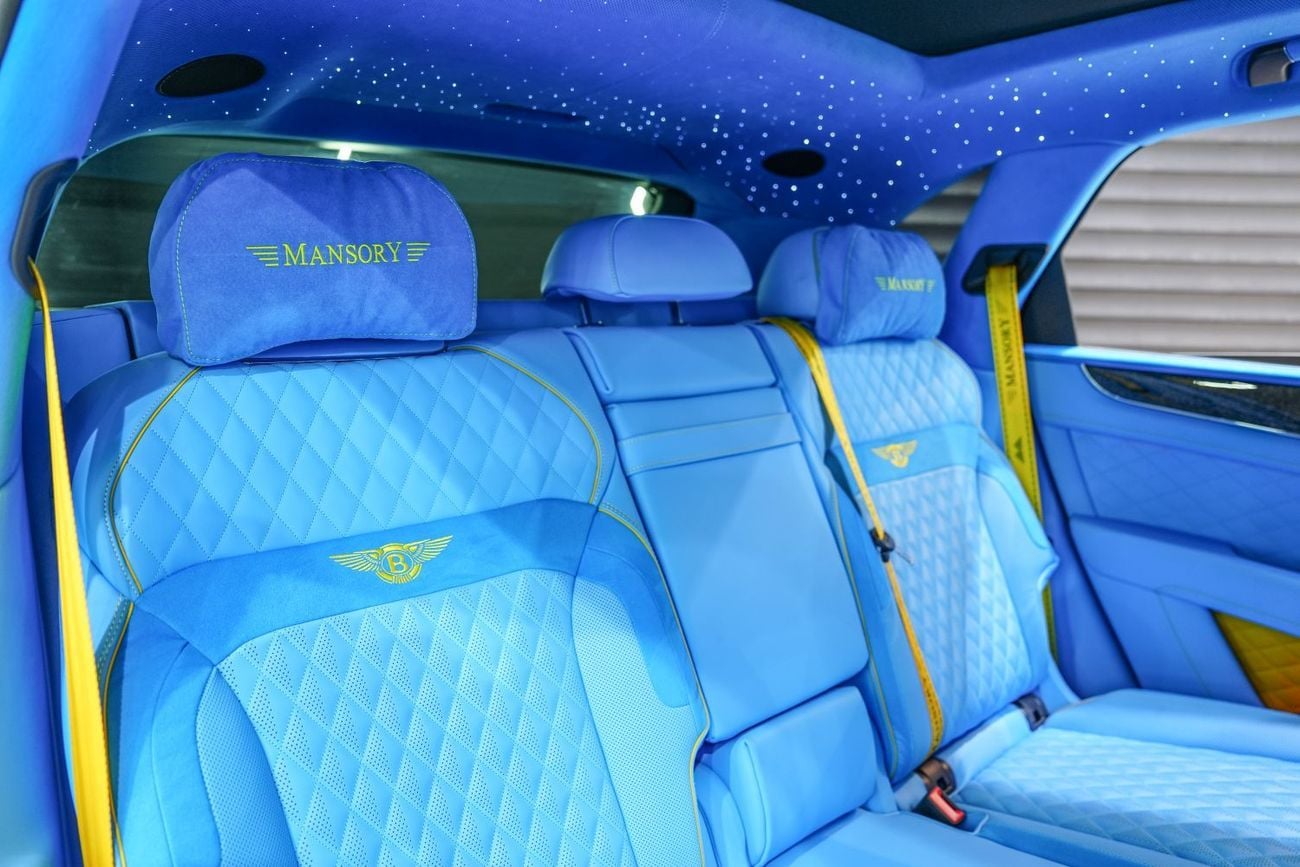 بنتلي بينتايجا V8 Mansory, Full Forged Carbon, Rear Entertainment, Panoramic Roof w/ Starlight!!