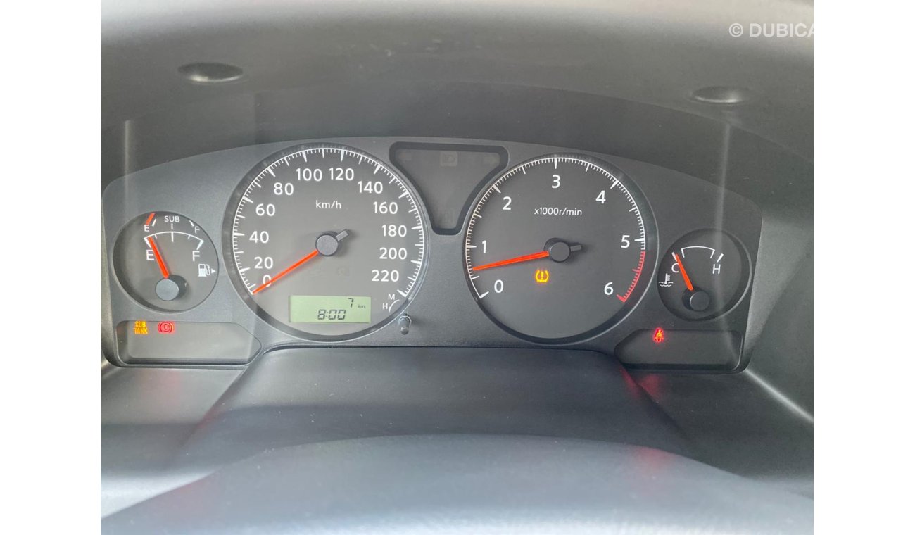 نيسان باترول سفاري نيسان سفاري زيرو 2019 قير عادي