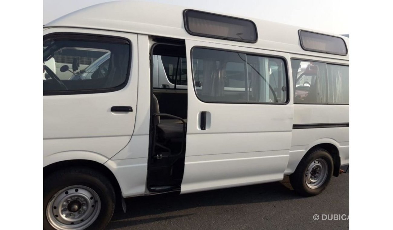 تويوتا هاياس Hiace RIGHT HAND DRIVE (Stock no PM 273 )