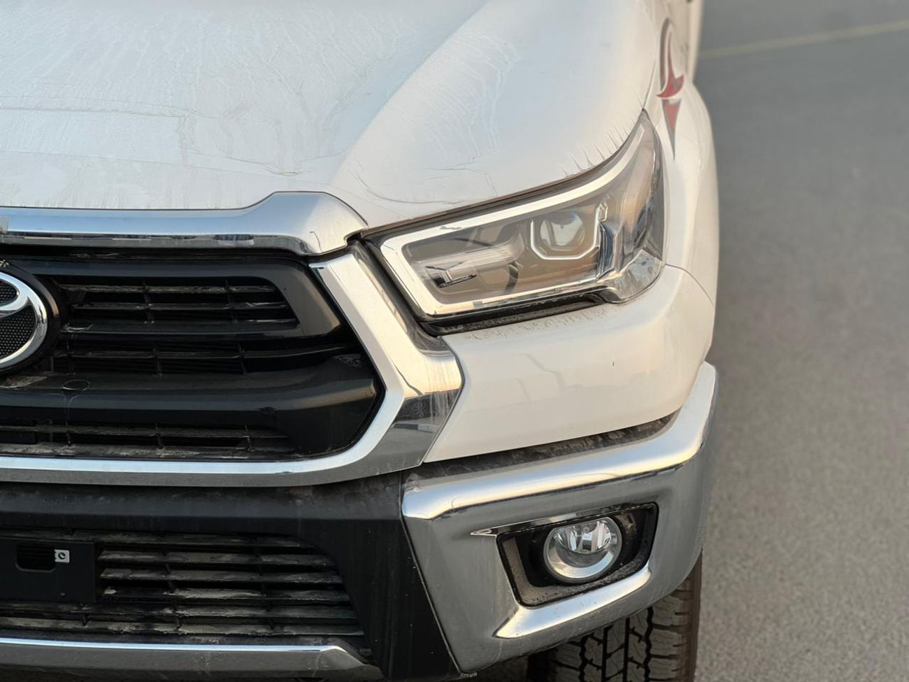 تويوتا هيلوكس EXPORT ONLY - Toyota Hilux 4x4 2.7L DC