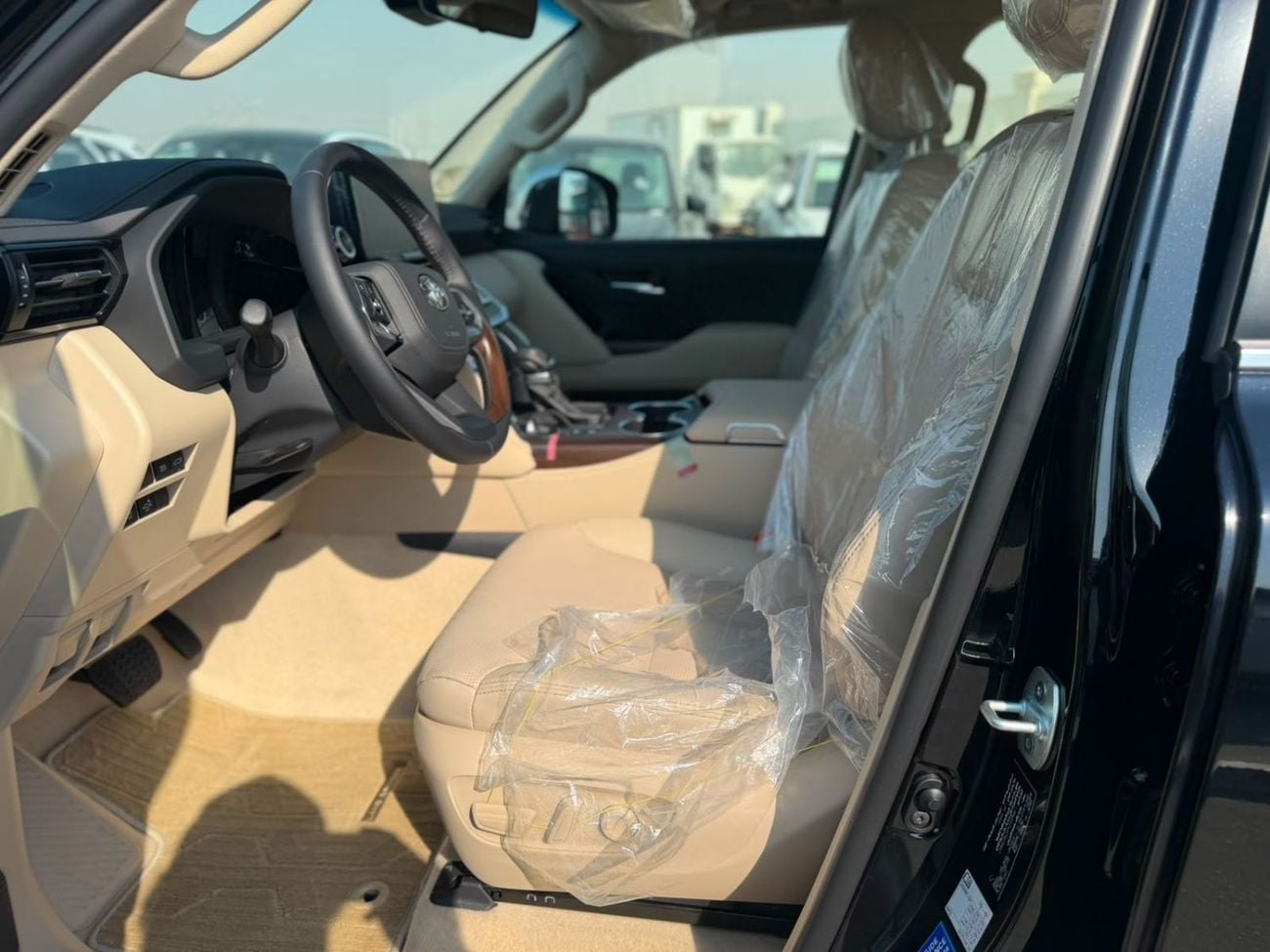 تويوتا لاند كروزر VXR