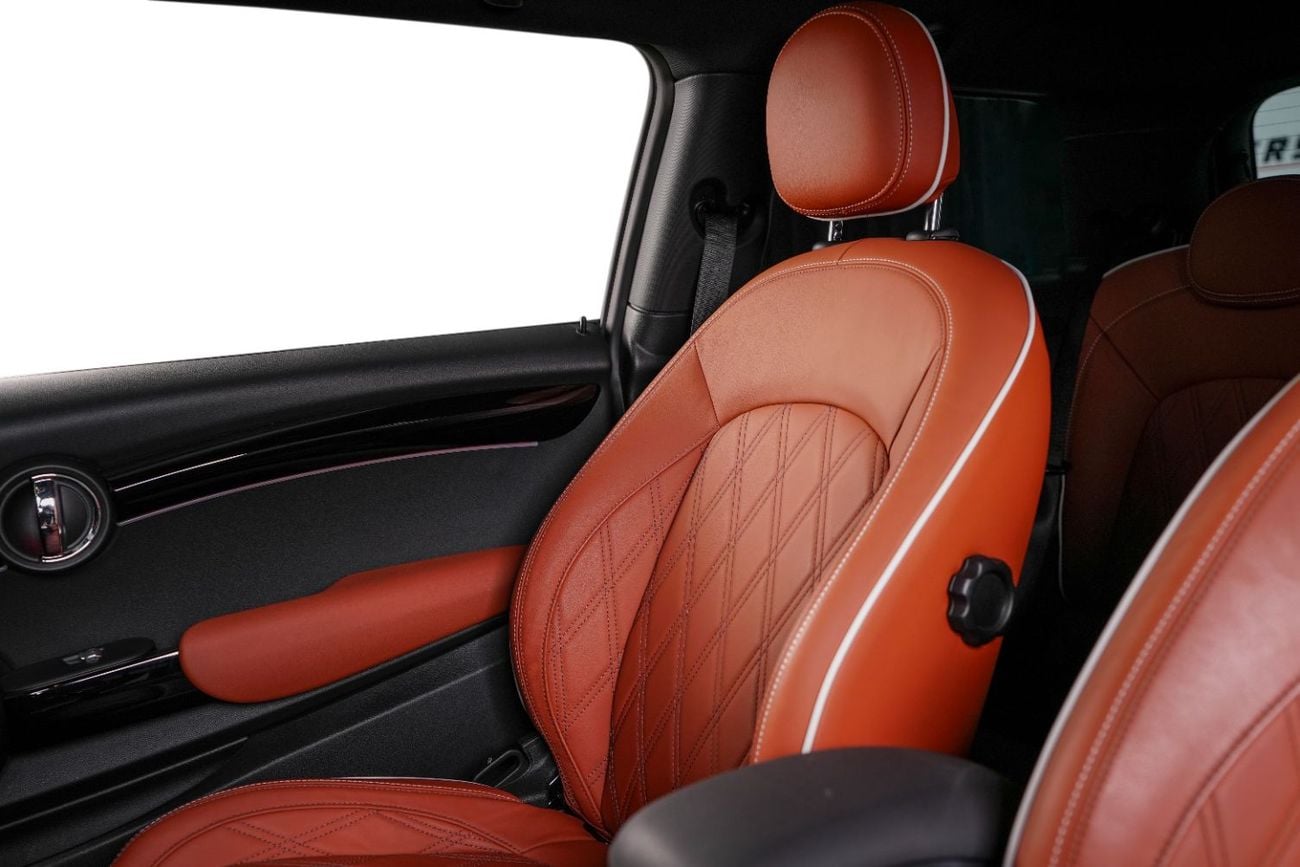 ميني كوبر إس GCC-Agency Warranty & Service valid till December 2027