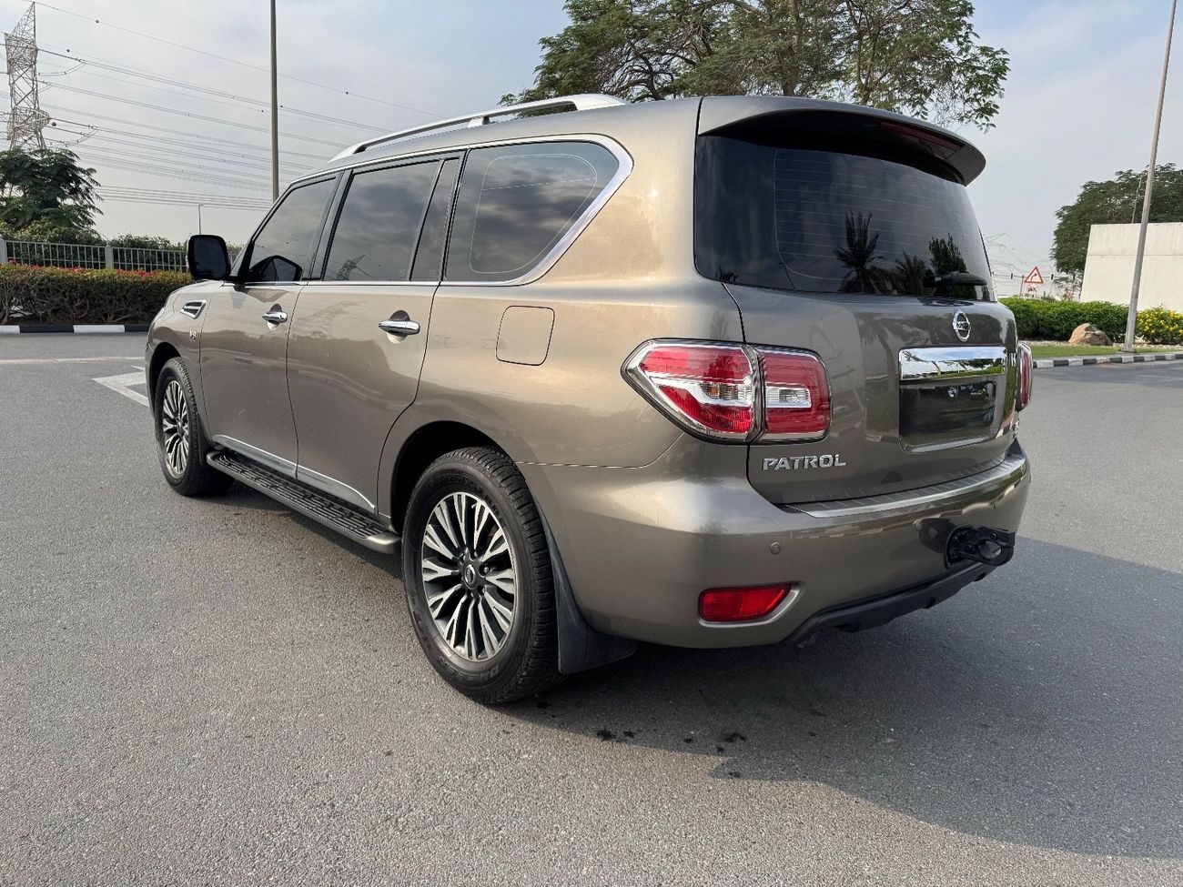 نيسان باترول LE Platinum 5.6L