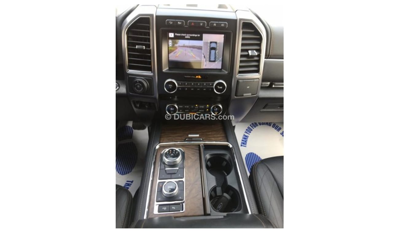 Ford Expedition Ford Expedition Platinum Max / 7 Seater