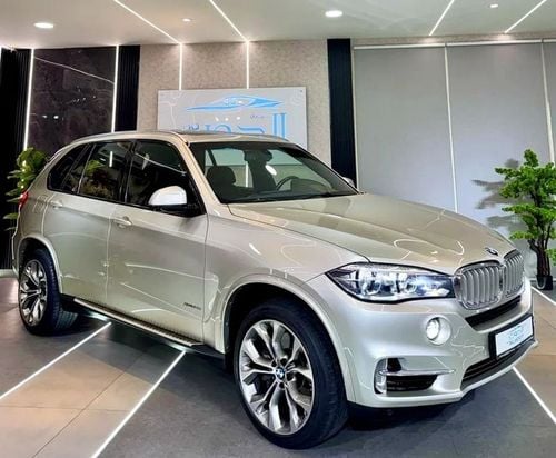 بي أم دبليو X5 BEST XDRIVE50i || GCC SPECS || ACCIDENT FREE || SINGLE OWNER || FULLY LOADED